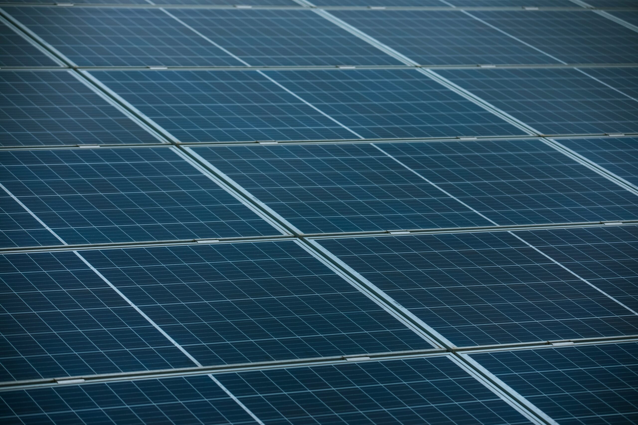 mehrere Solaranlagen